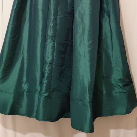 Unworn Free People Emilia Pleated Maxi Skirt in Green - Picture 6 of 7